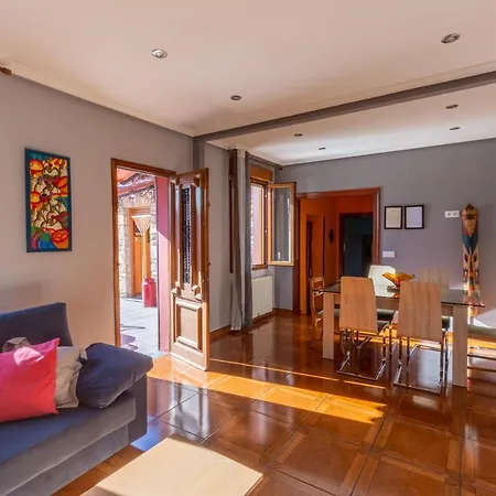 Landhuis Casa Rural La Sosiega Con Jardin Privado Bernueces