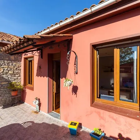 Landhuis Casa Rural La Sosiega Con Jardin Privado Bernueces