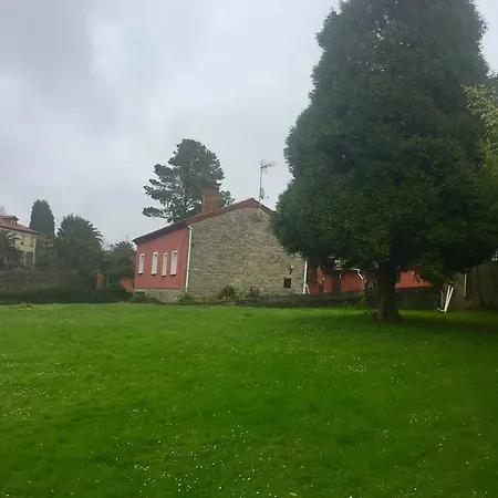 Casa Rural La Sosiega Con Jardin Privado Landhuis Bernueces